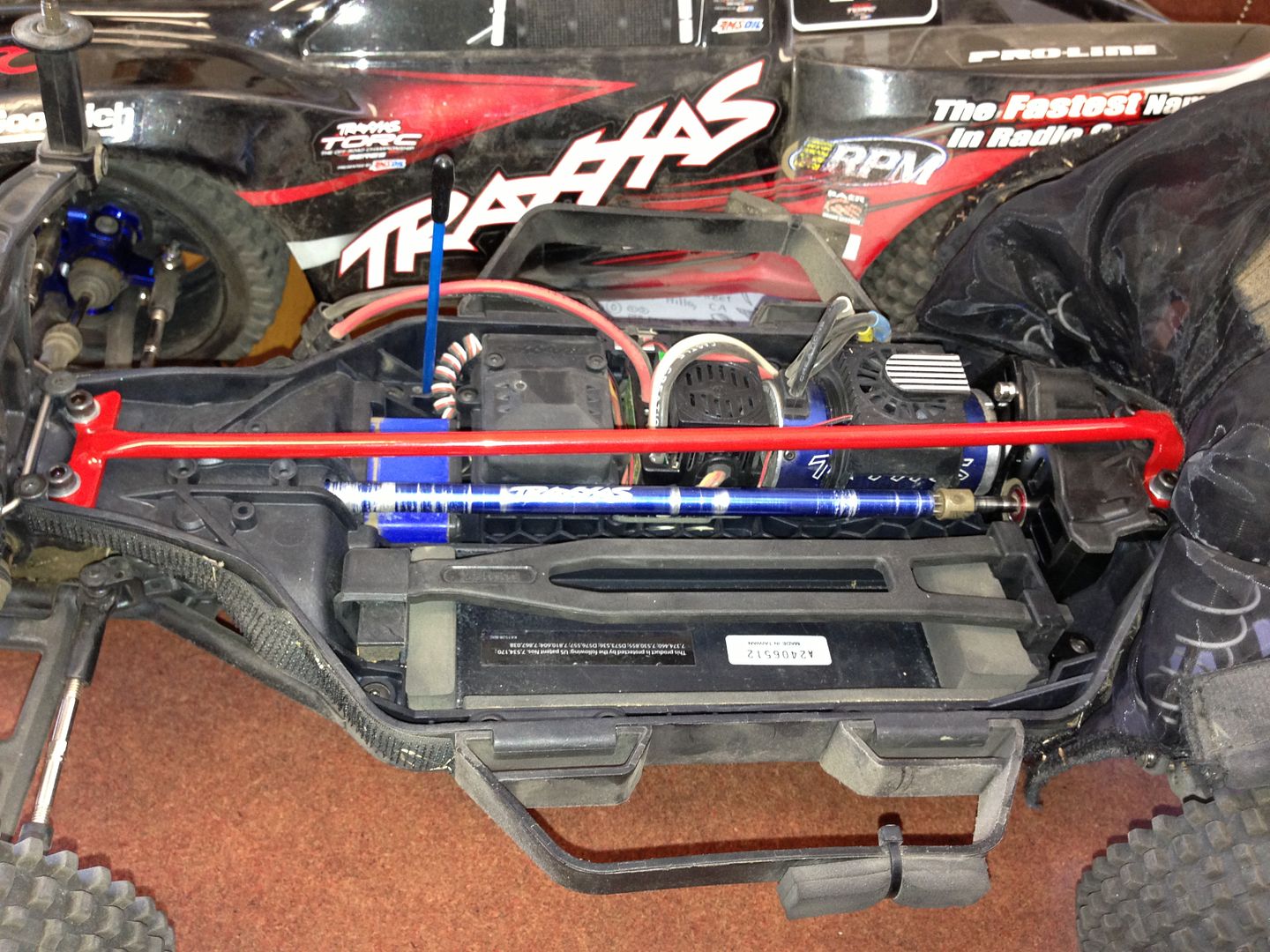 slash 4x4 brace